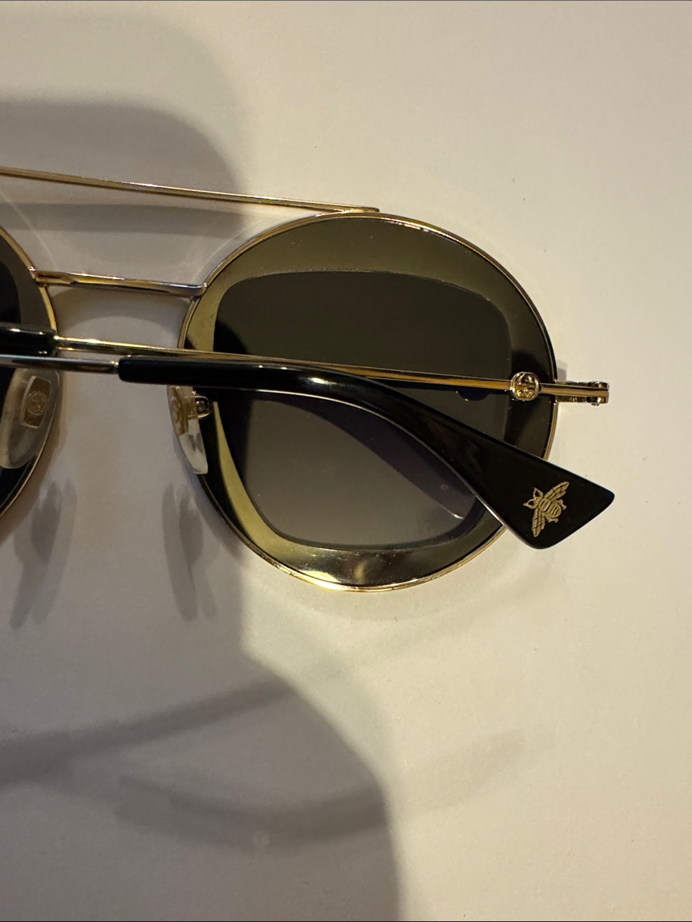 Gucci Gold Metal Round Sunglasses - Gucci GG0105S Sunglasses - Picture 4 of 6